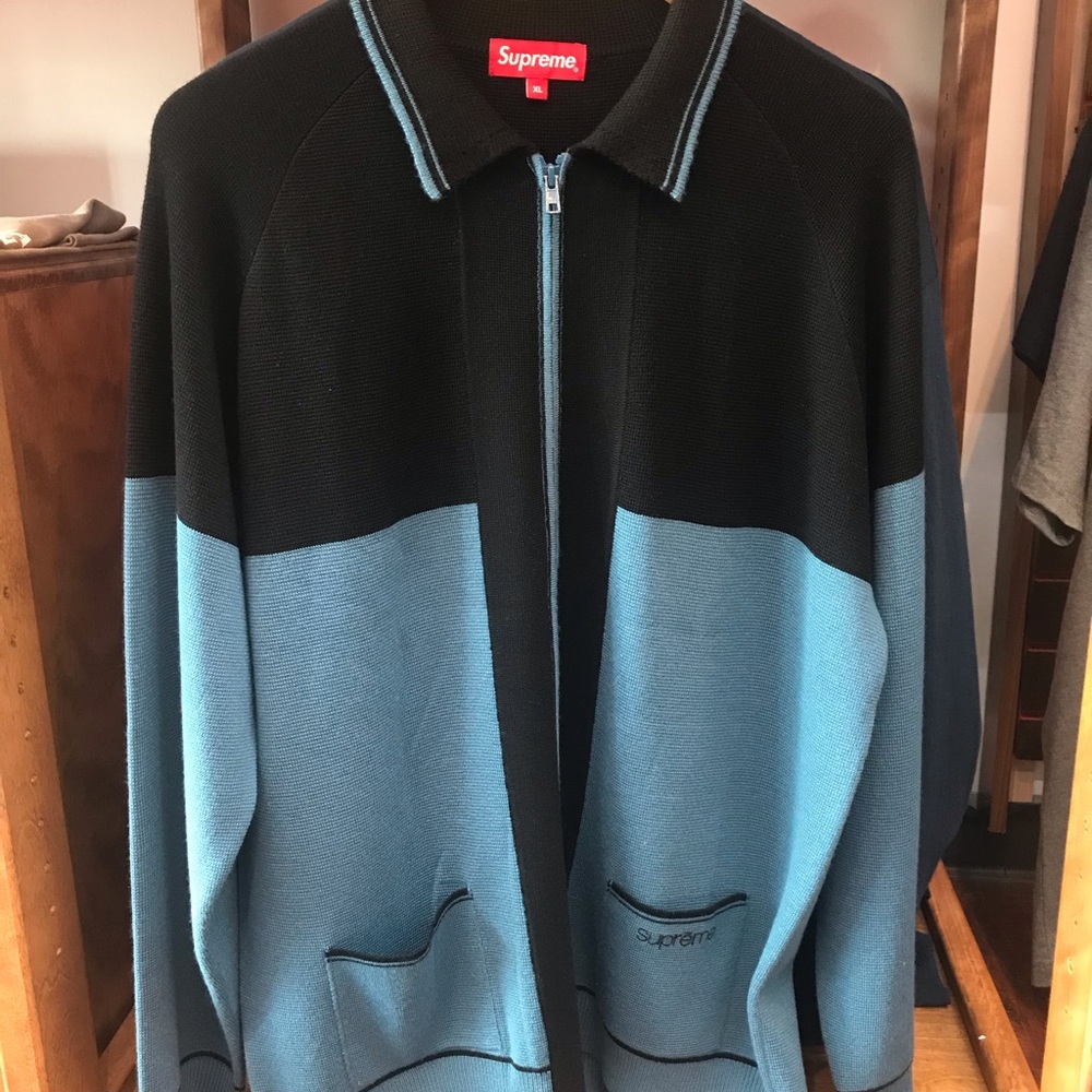 Supreme Zip up sweater